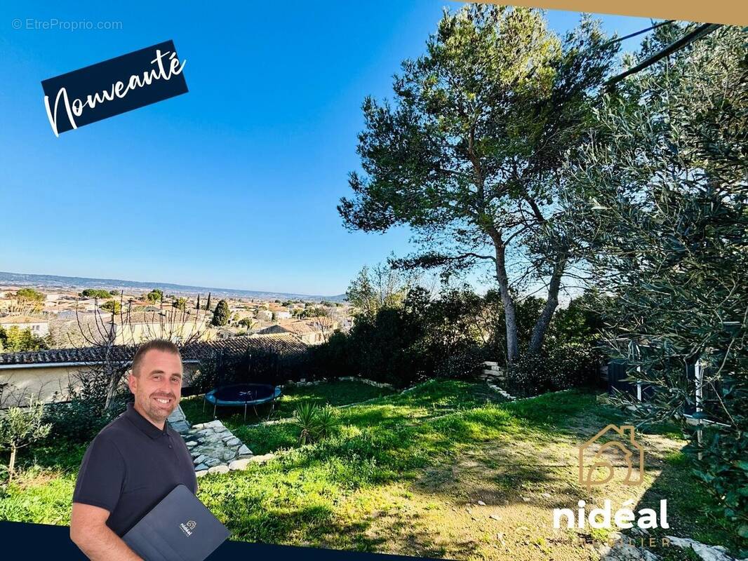 Terrain à CALVISSON