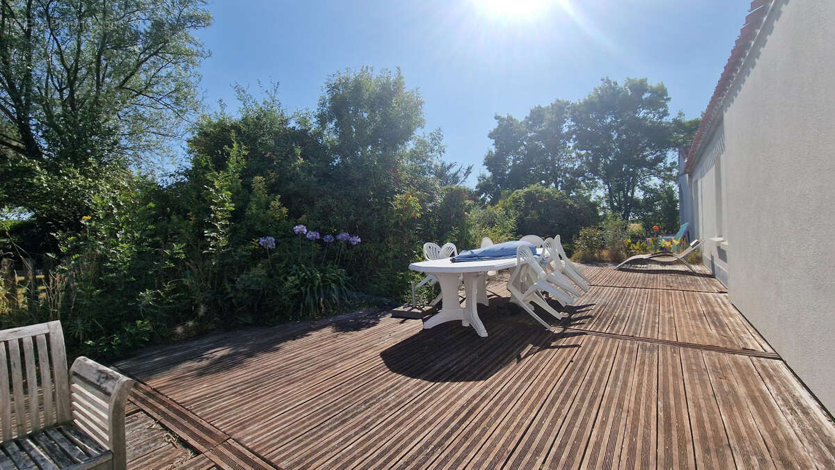 Maison à SAINT-URBAIN