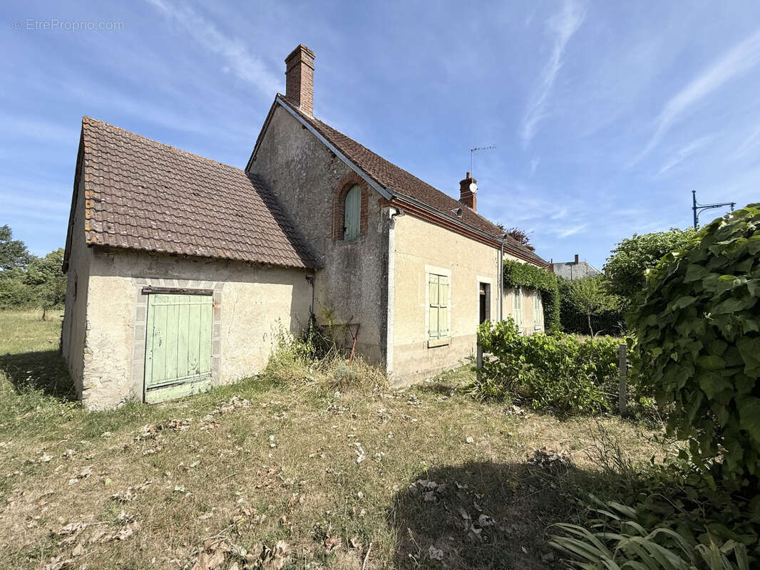 Maison à MERY-SUR-CHER