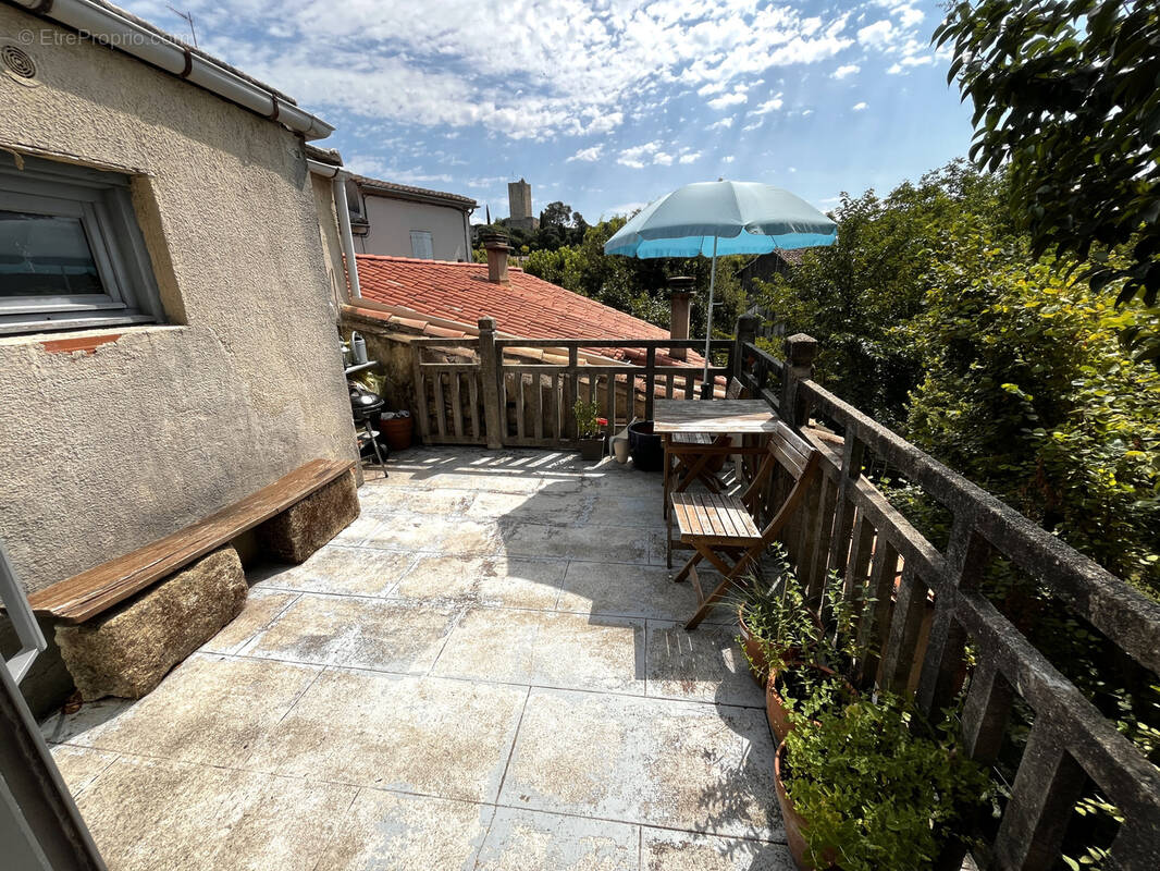 Appartement à SOMMIERES