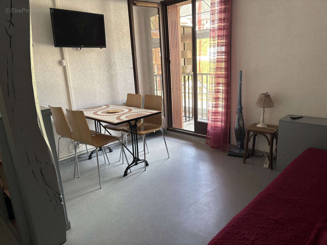 Appartement à LES ANGLES