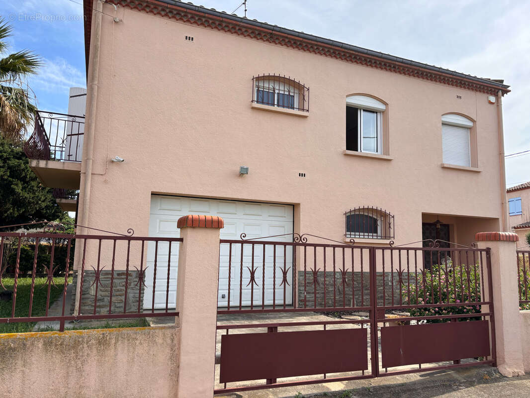 Maison à VILLELONGUE-DE-LA-SALANQUE