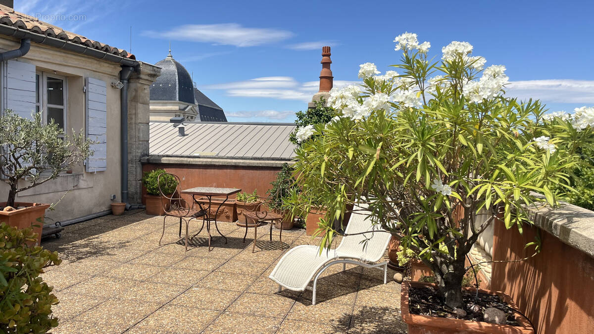 Appartement à NIMES