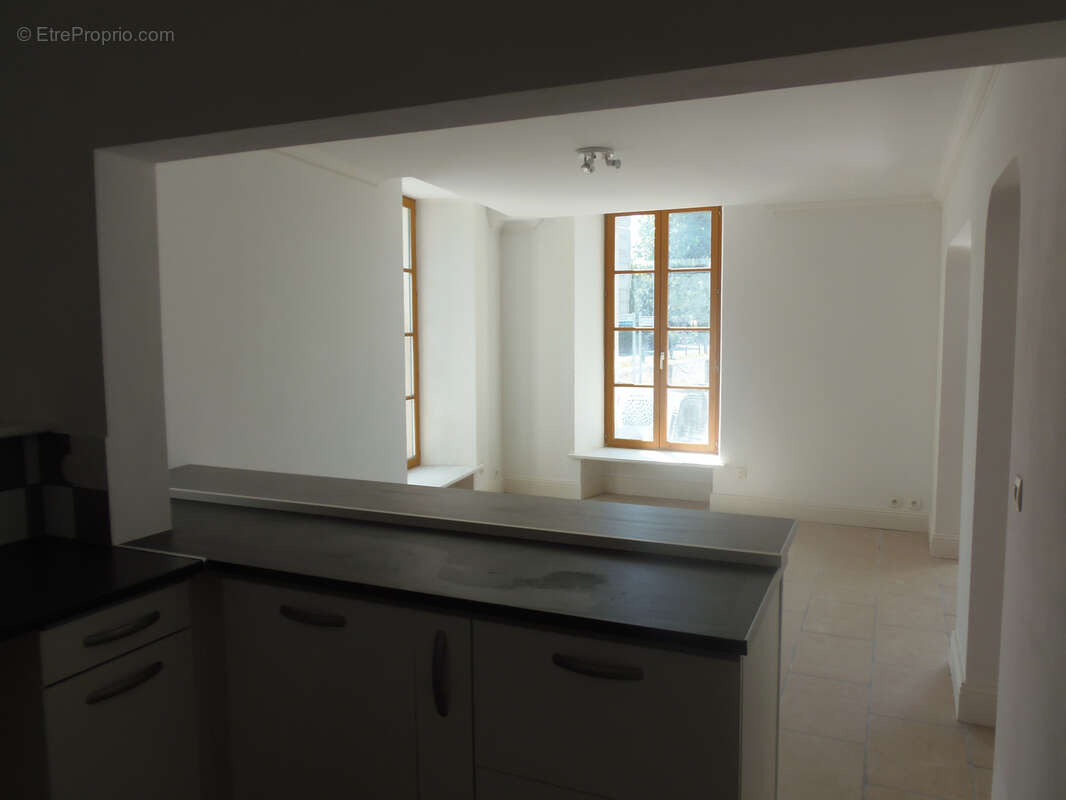 Appartement à MORTAGNE-SUR-GIRONDE