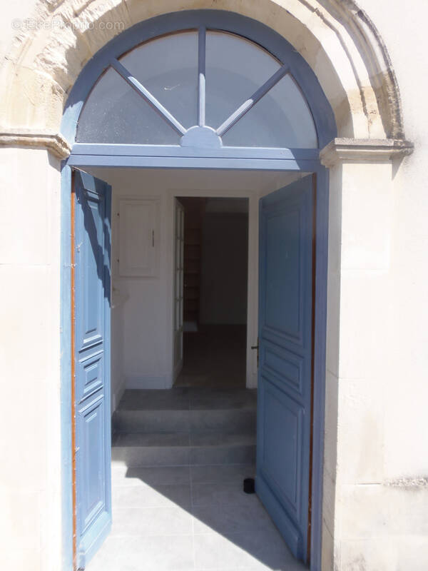 Appartement à MORTAGNE-SUR-GIRONDE