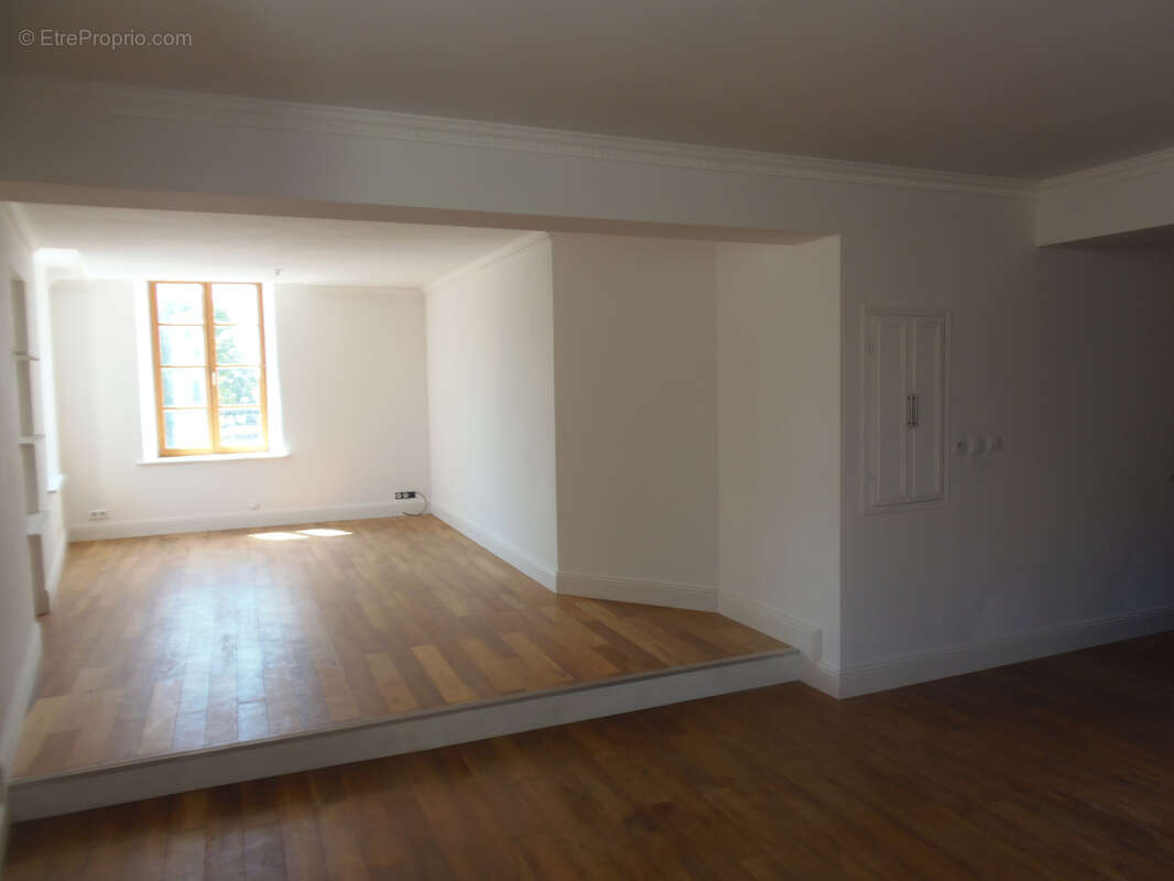 Appartement à MORTAGNE-SUR-GIRONDE