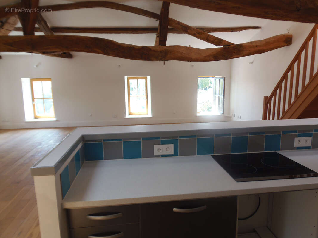 Appartement à MORTAGNE-SUR-GIRONDE