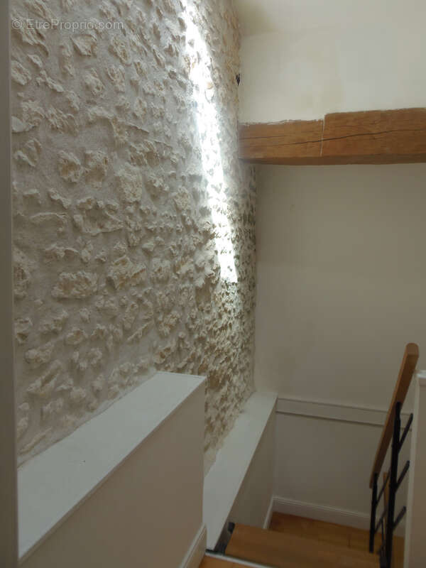 Appartement à MORTAGNE-SUR-GIRONDE