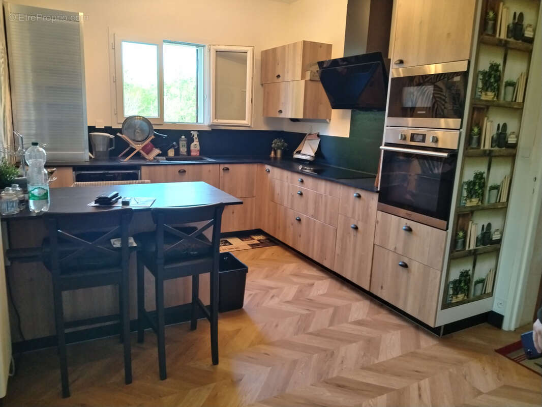 Maison à MONTPEYROUX