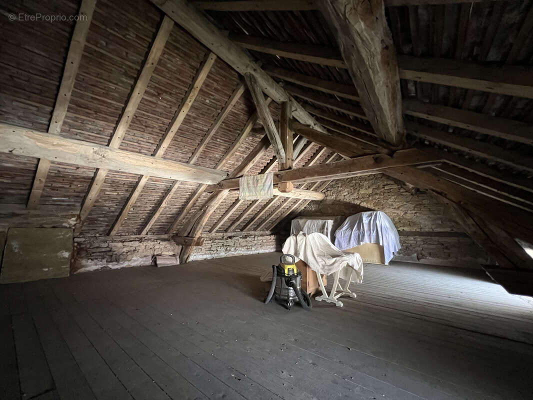 Maison à QUINCY-LE-VICOMTE