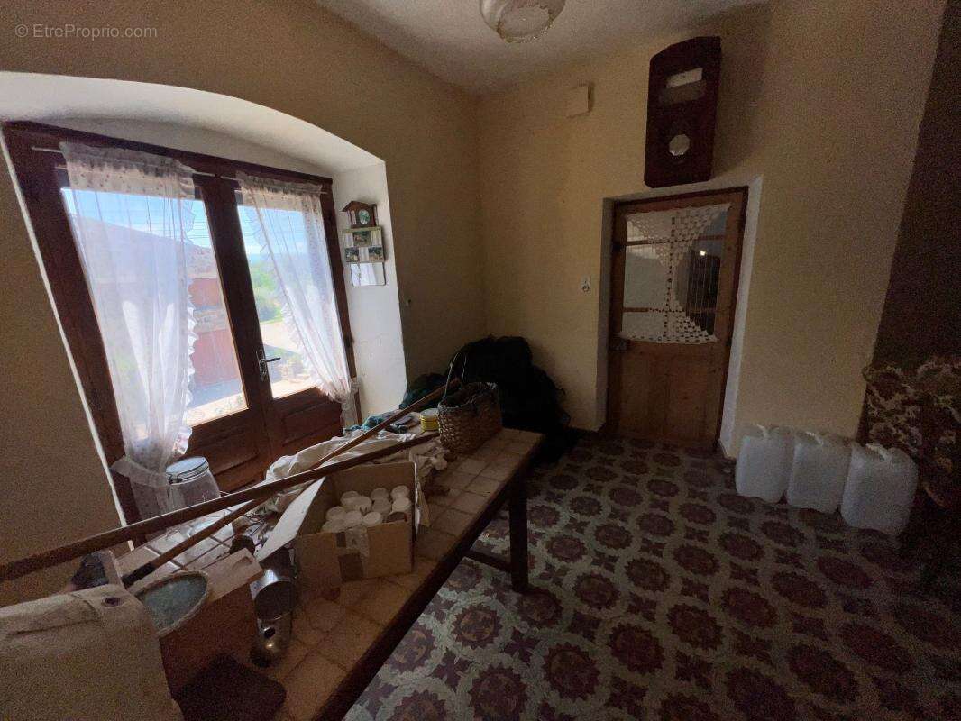 Maison à LABLACHERE