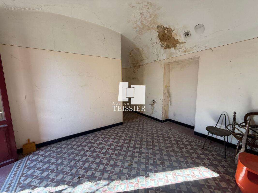 Maison à SAINT-PAUL-LE-JEUNE