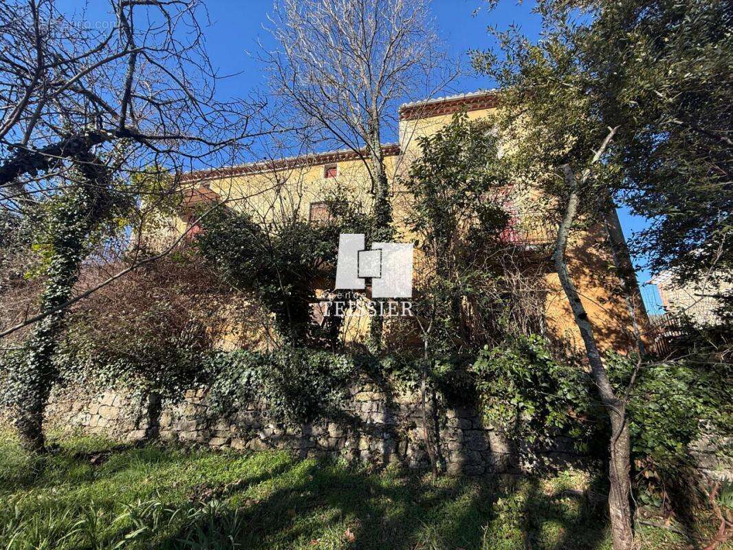 Maison à SAINT-PAUL-LE-JEUNE