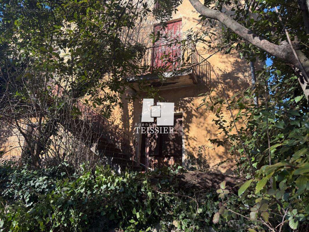 Maison à SAINT-PAUL-LE-JEUNE