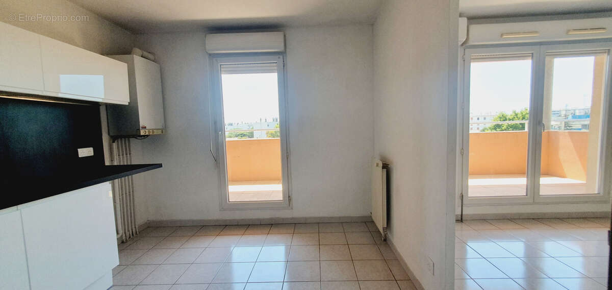 Appartement à NIMES