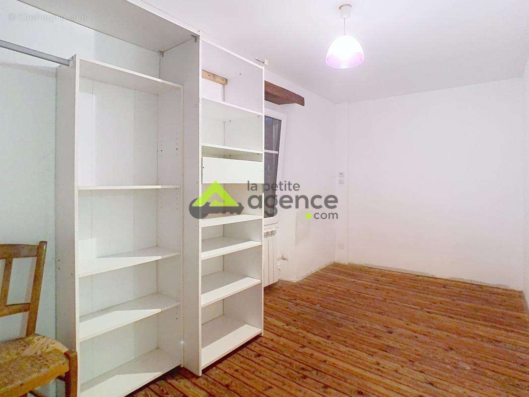 Maison à ROYERE-DE-VASSIVIERE