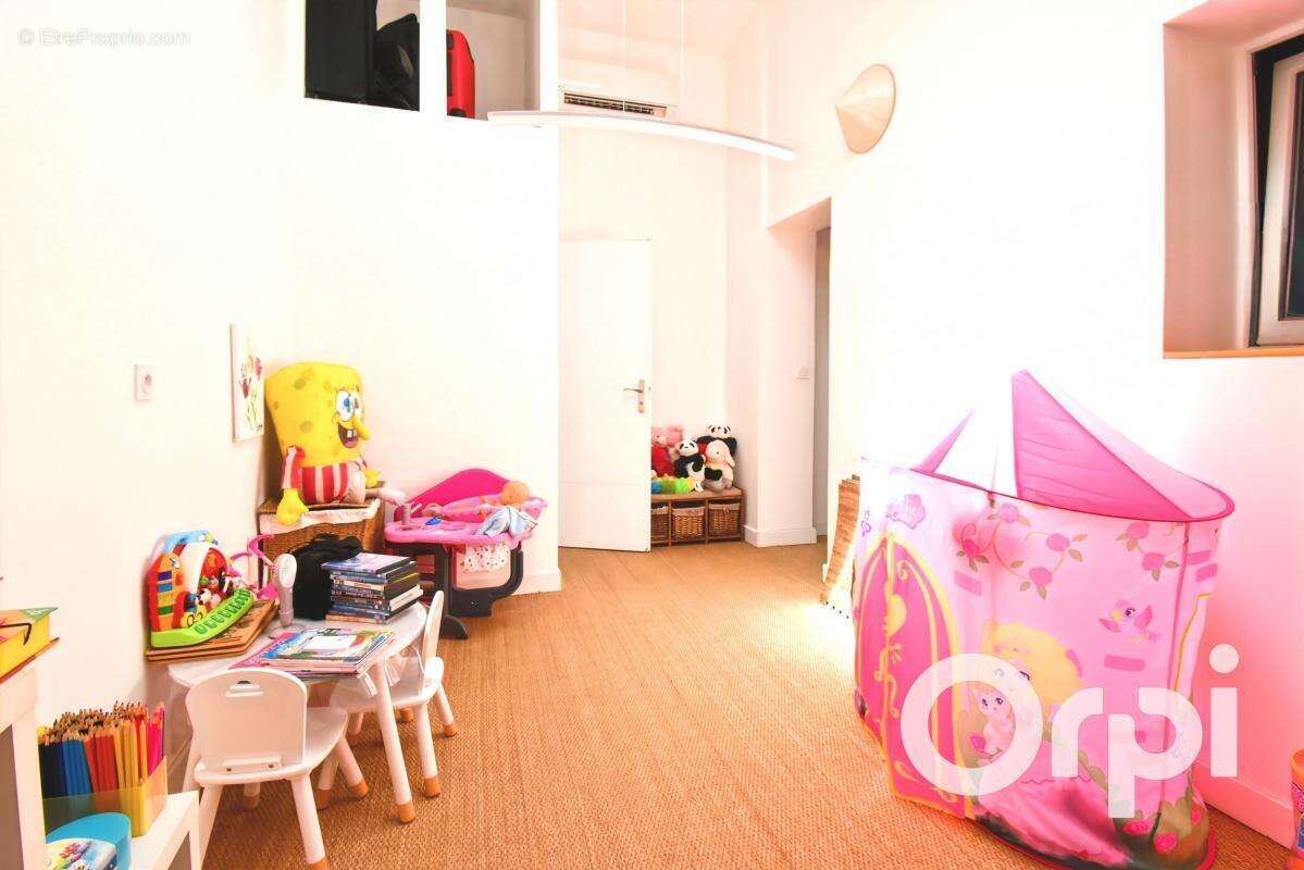 Maison à PORTES-LES-VALENCE