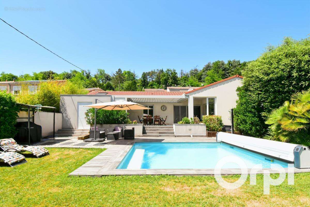 Maison à PORTES-LES-VALENCE