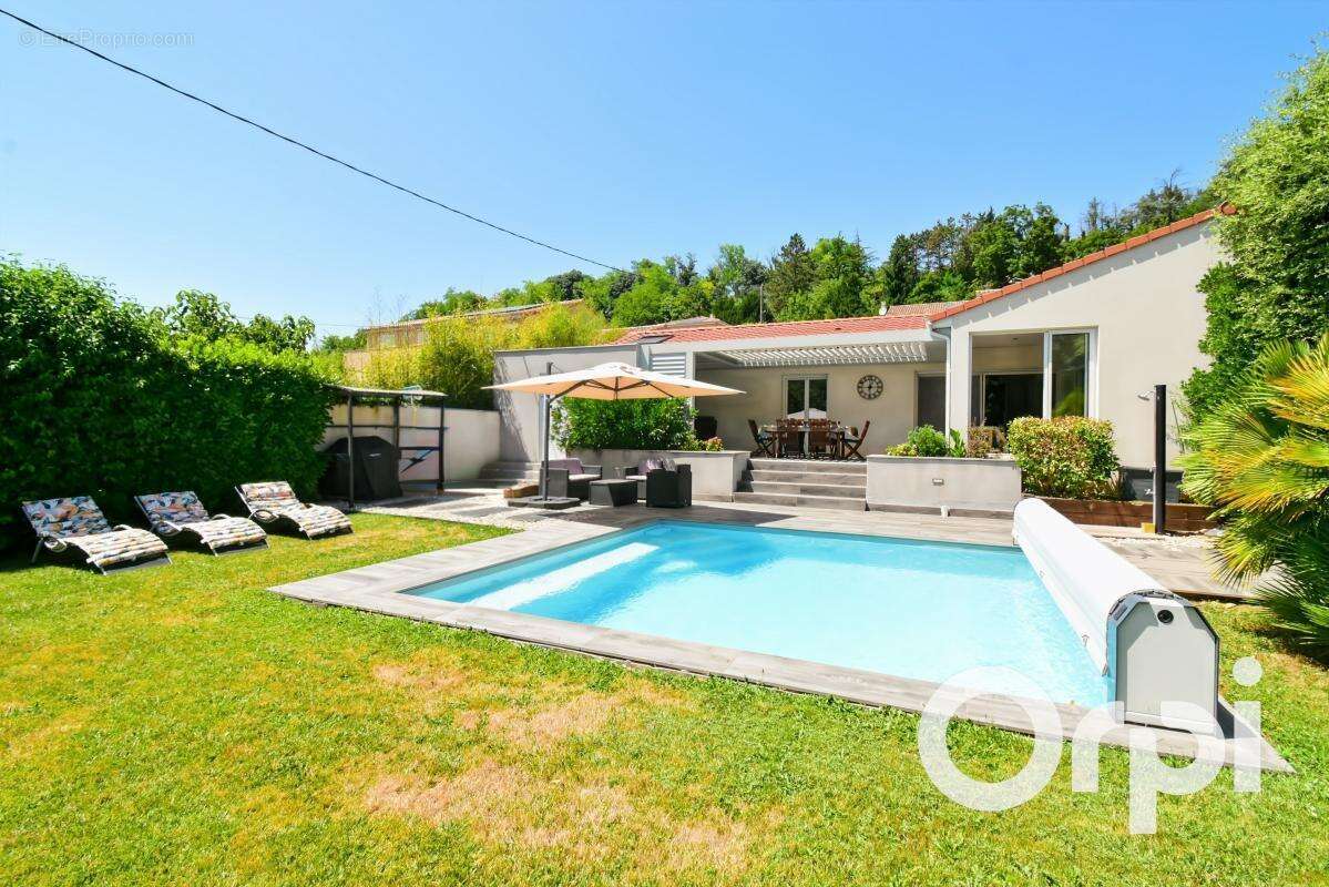 Maison à PORTES-LES-VALENCE