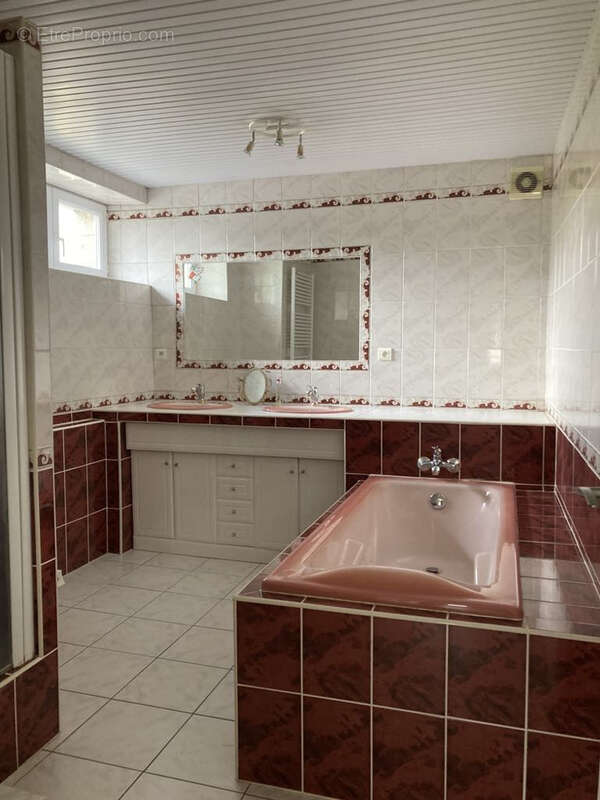 Maison à LOGNY-BOGNY