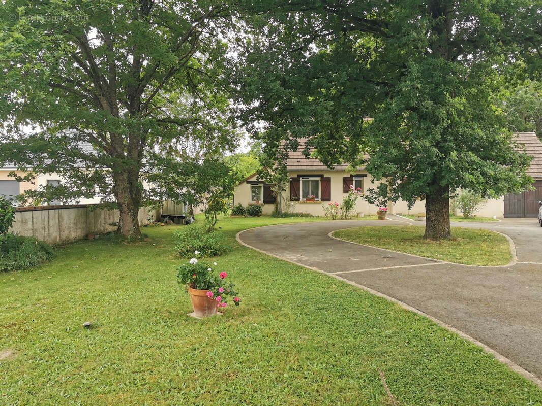 Maison à VILLEFRANCHE-SUR-CHER