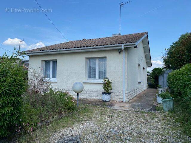 Maison à SAINT-LOUBES