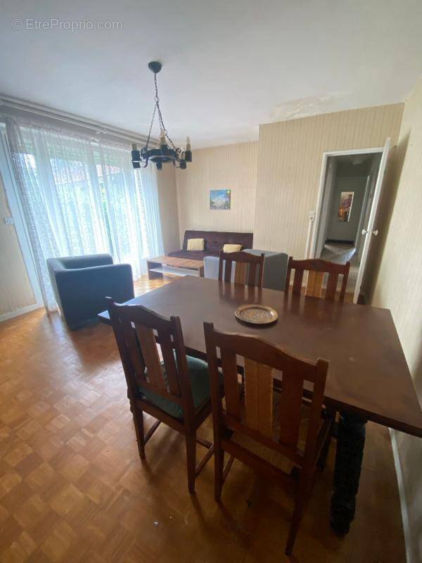 Maison à SAINT-LOUBES