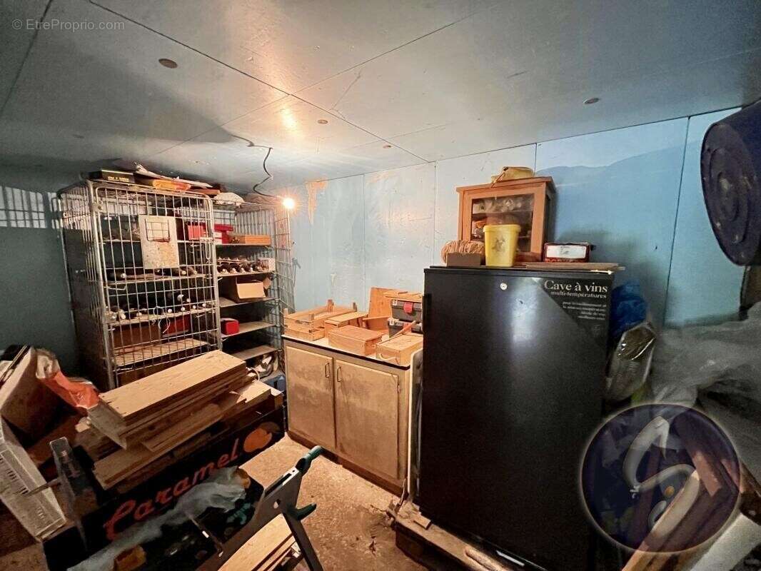 Maison à SAINT-LAURENT-SUR-OUST