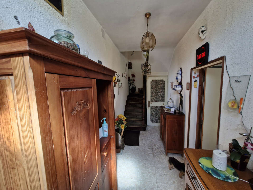 Maison à SAINT-GERVAIS-LES-TROIS-CLOCHERS