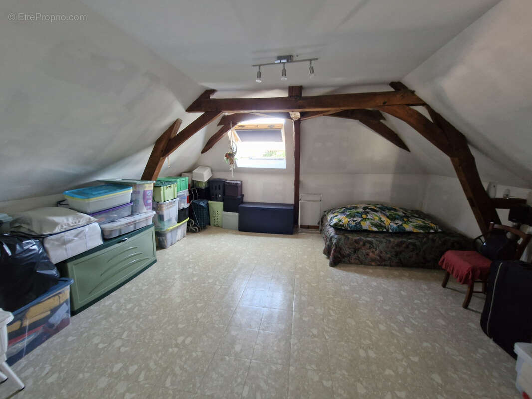 Maison à SAINT-GERVAIS-LES-TROIS-CLOCHERS