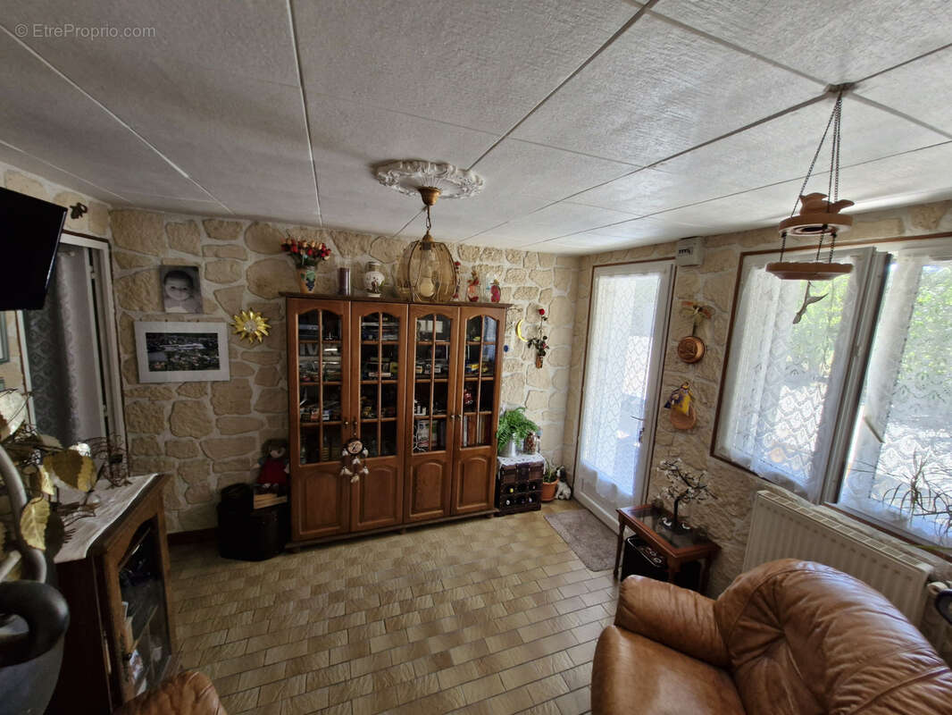 Maison à SAINT-GERVAIS-LES-TROIS-CLOCHERS