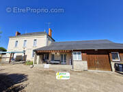 Maison à SAINT-GERVAIS-LES-TROIS-CLOCHERS