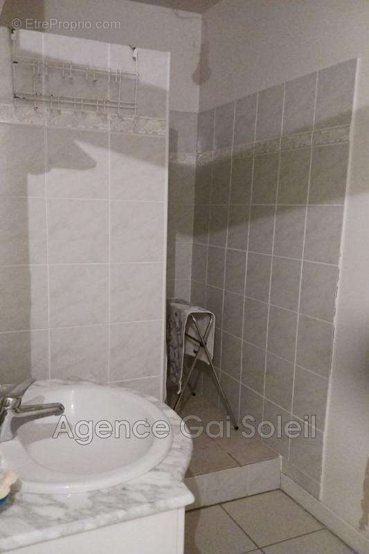 Maison à NISSAN-LEZ-ENSERUNE