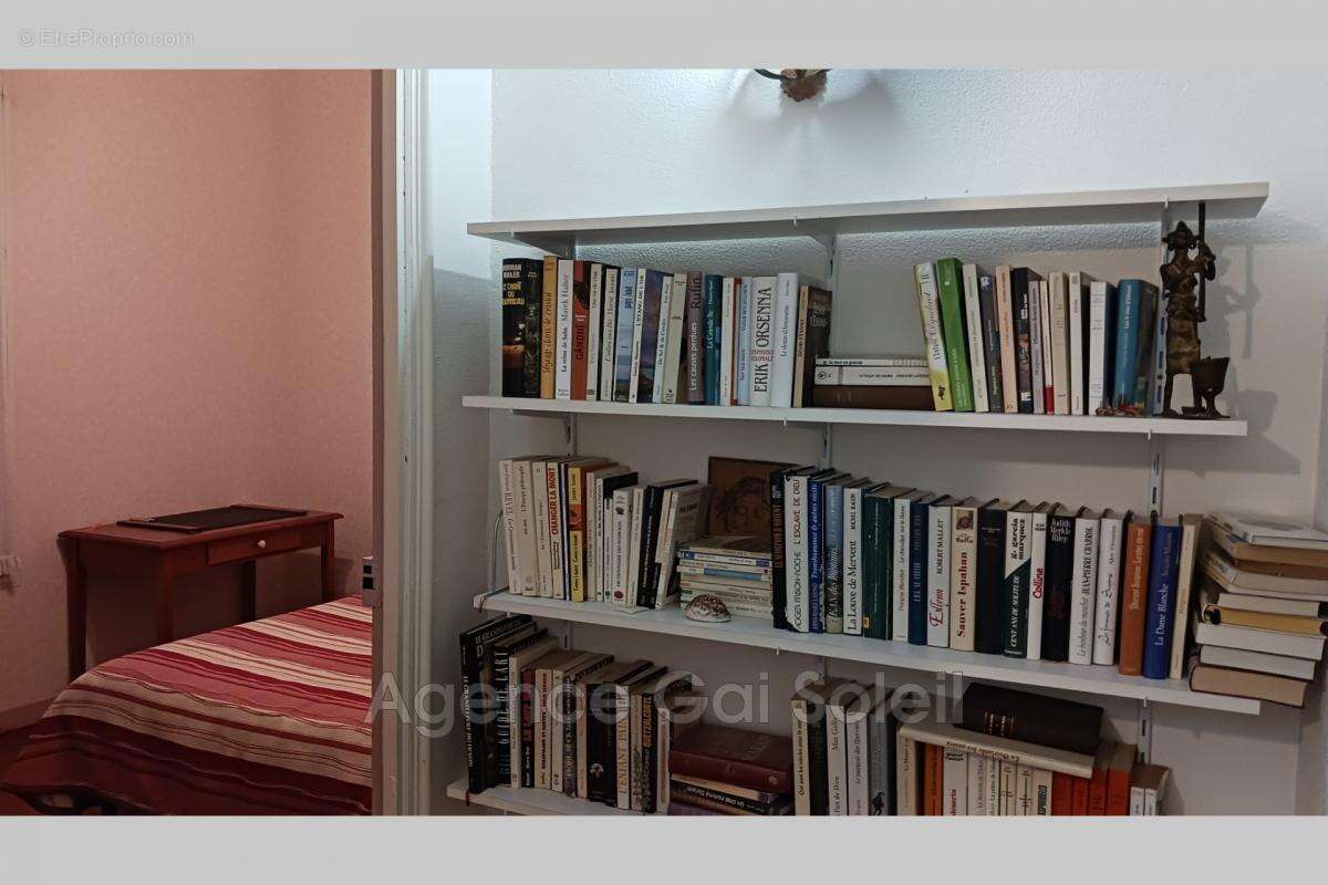 Maison à NISSAN-LEZ-ENSERUNE