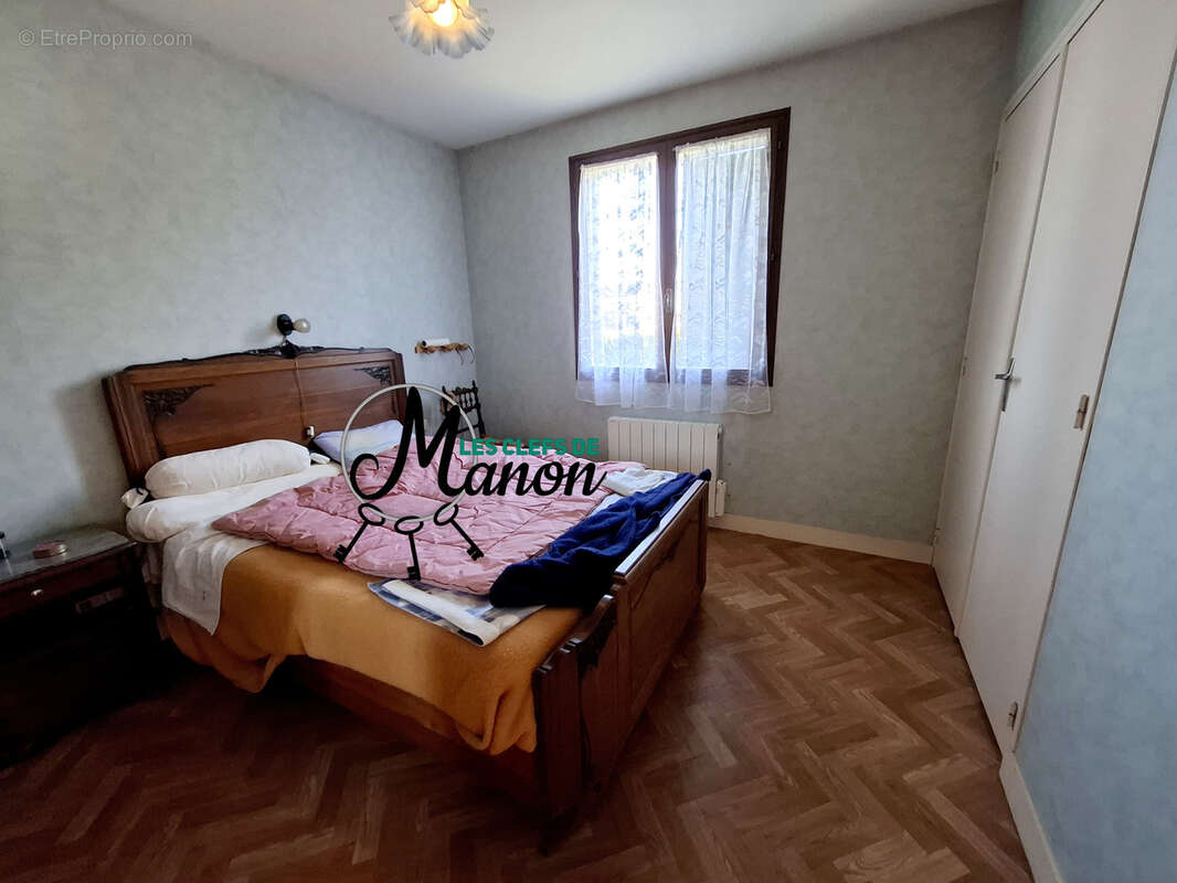 Maison à SAINT-SULPICE-LAURIERE