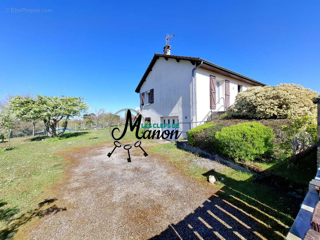 Maison à SAINT-SULPICE-LAURIERE