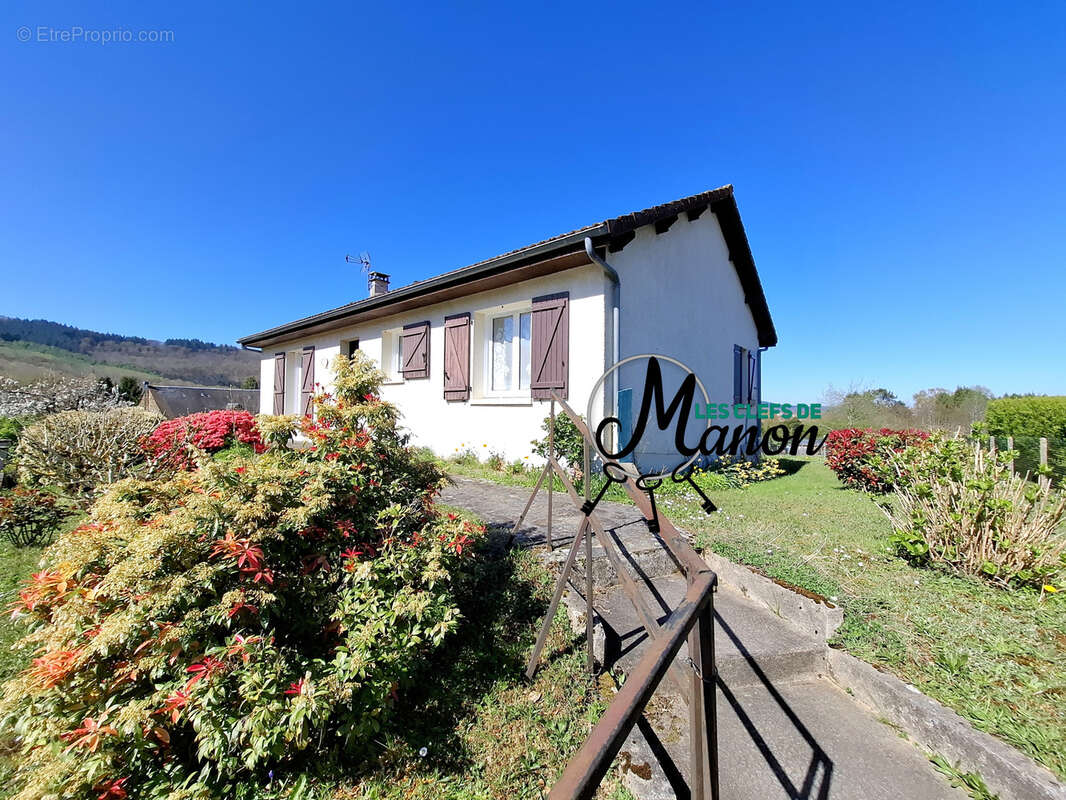 Maison à SAINT-SULPICE-LAURIERE