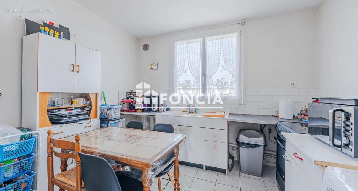 Appartement à SAINT-PIERRE-DES-CORPS