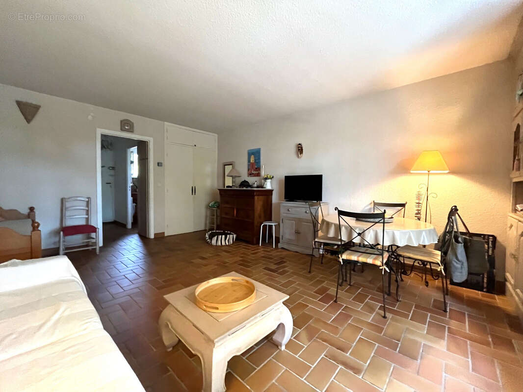 Appartement à SAINT-RAPHAEL