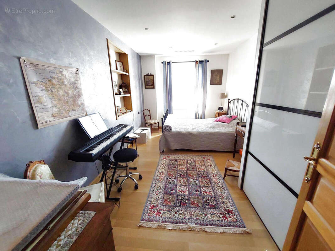 Appartement à MOULINS