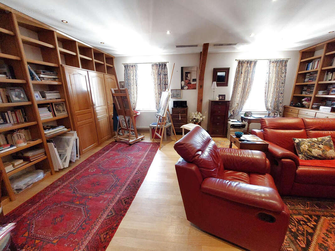 Appartement à MOULINS