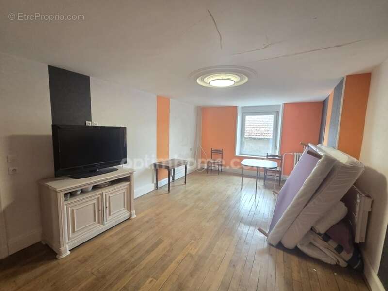 Appartement à DAMVILLERS