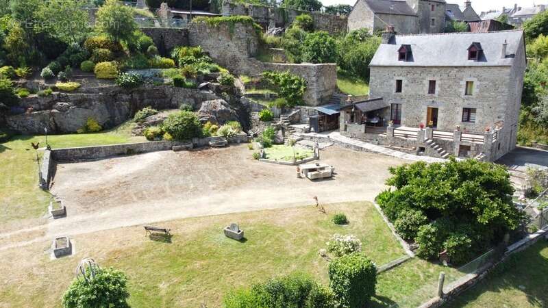 Maison à MONCONTOUR