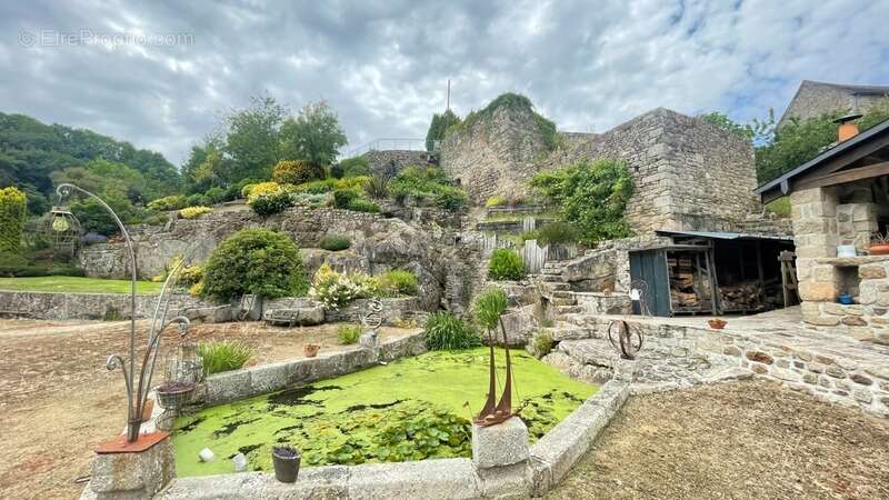 Maison à MONCONTOUR