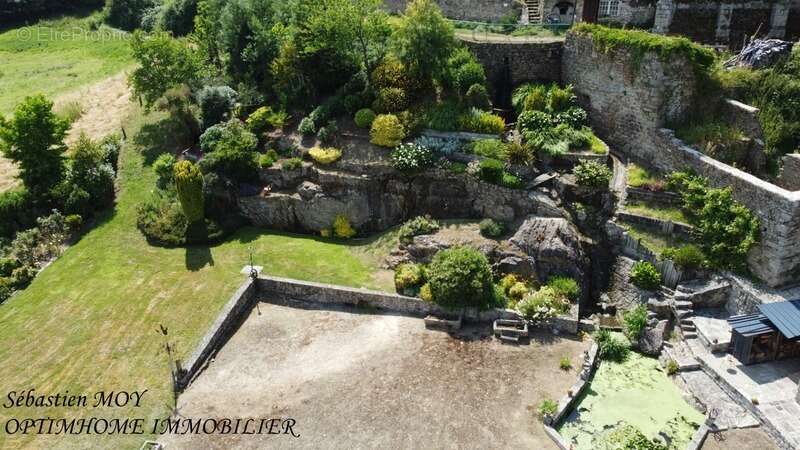 Maison à MONCONTOUR