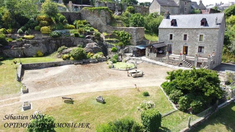 Maison à MONCONTOUR