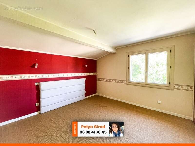 Maison à PIERRECLOS