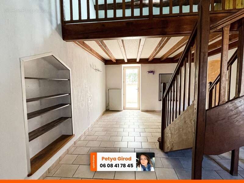 Maison à PIERRECLOS