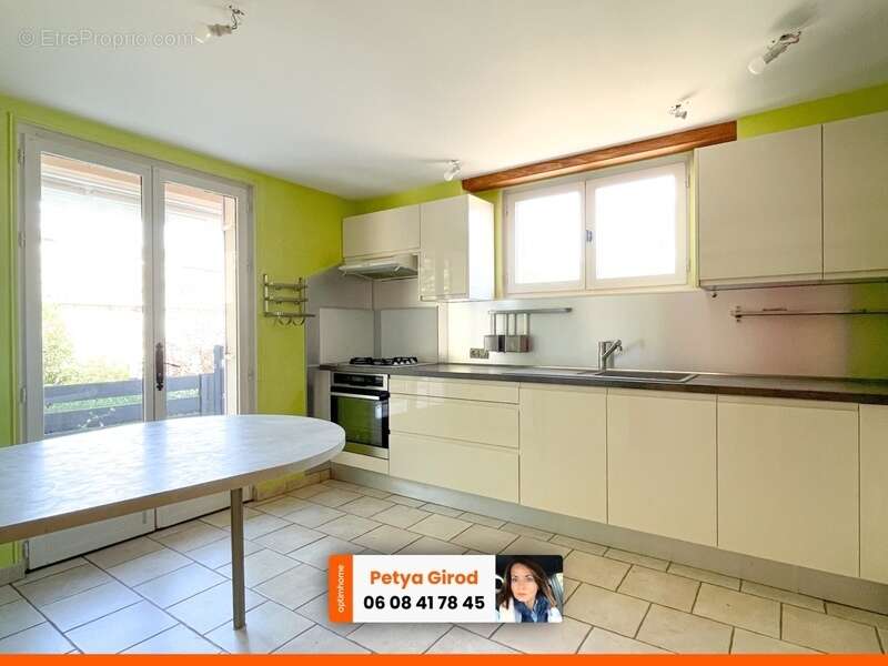 Maison à PIERRECLOS