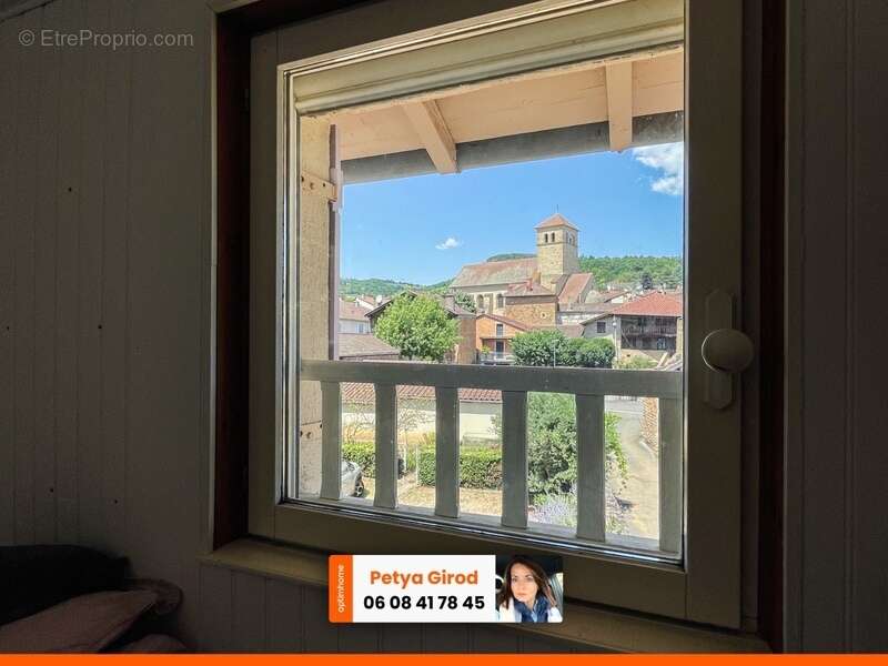 Maison à PIERRECLOS